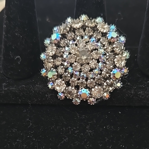 Albert Weiss Jewelry - Vintage Weiss Large Elegant Aurora Borealis Crystal Brooch